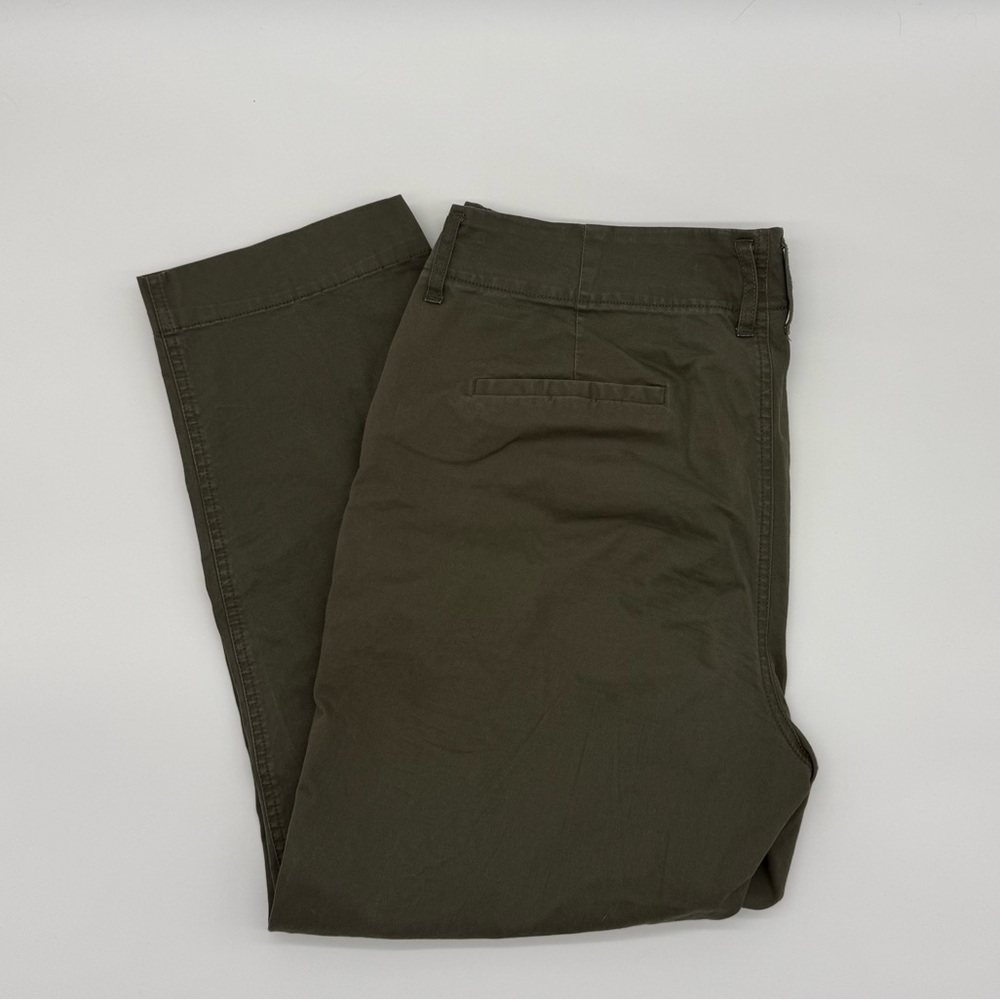 a new day Women's Olive Cropped Pants